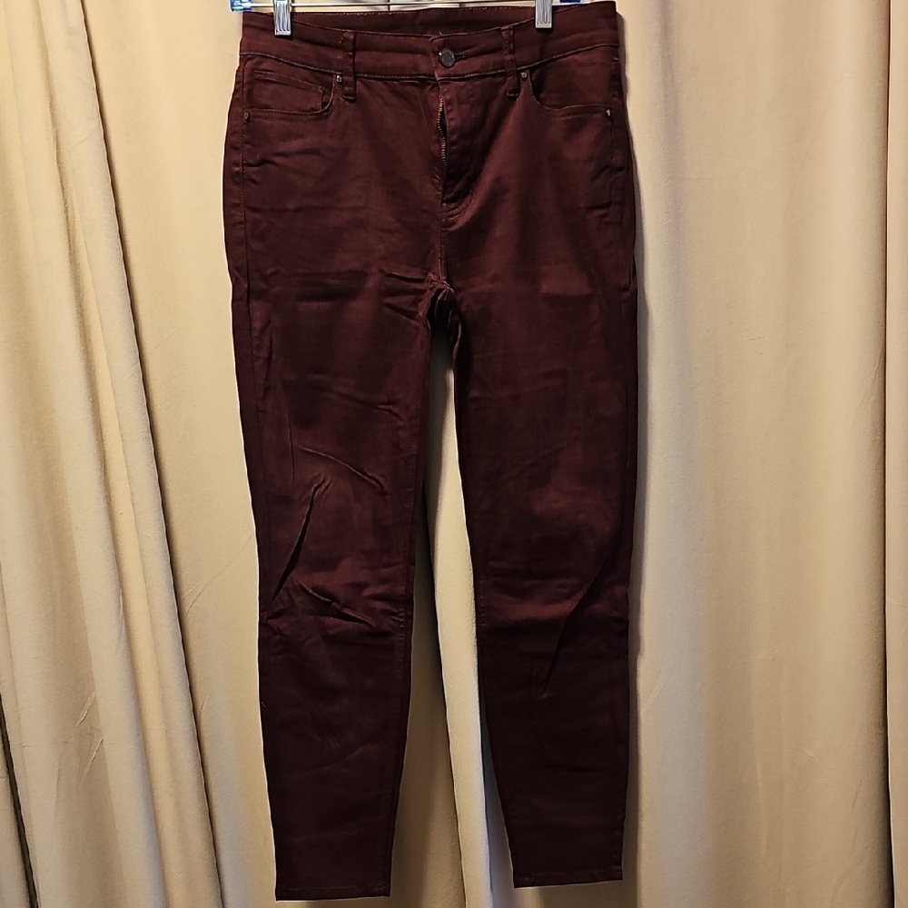 White House Black Market Burgundy Ankle Pants